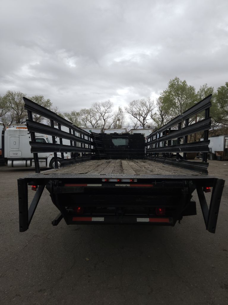 Photo 6 of this VH-2 FORD F650