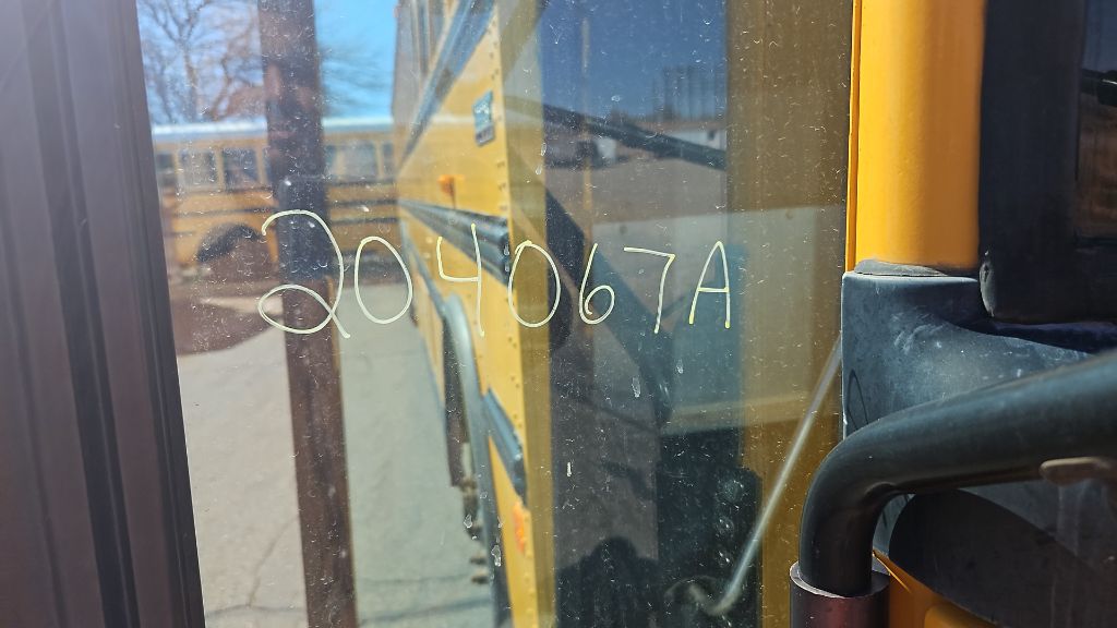 Photo 13 of this BUS-2 THOMAS HDX