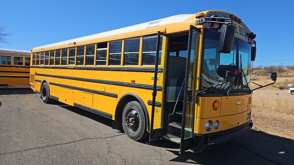 Photo 2 of this BUS-2 THOMAS HDX