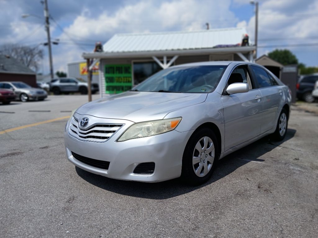 2011 Toyota Camry Base's photo