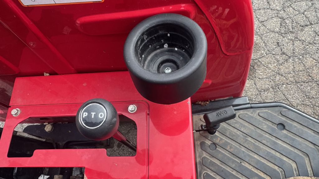 Photo 12 of this MAHINDRA 4550 4X4