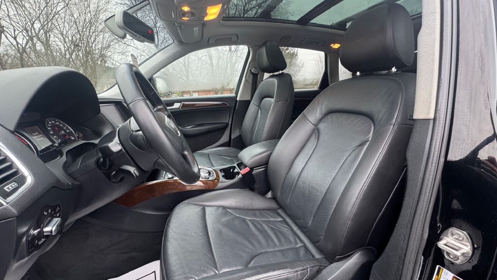 Photo 5 of this AUDI Q5