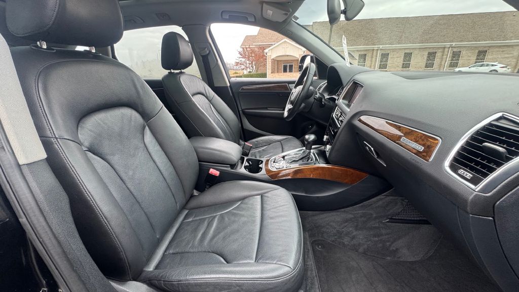 Photo 9 of this AUDI Q5