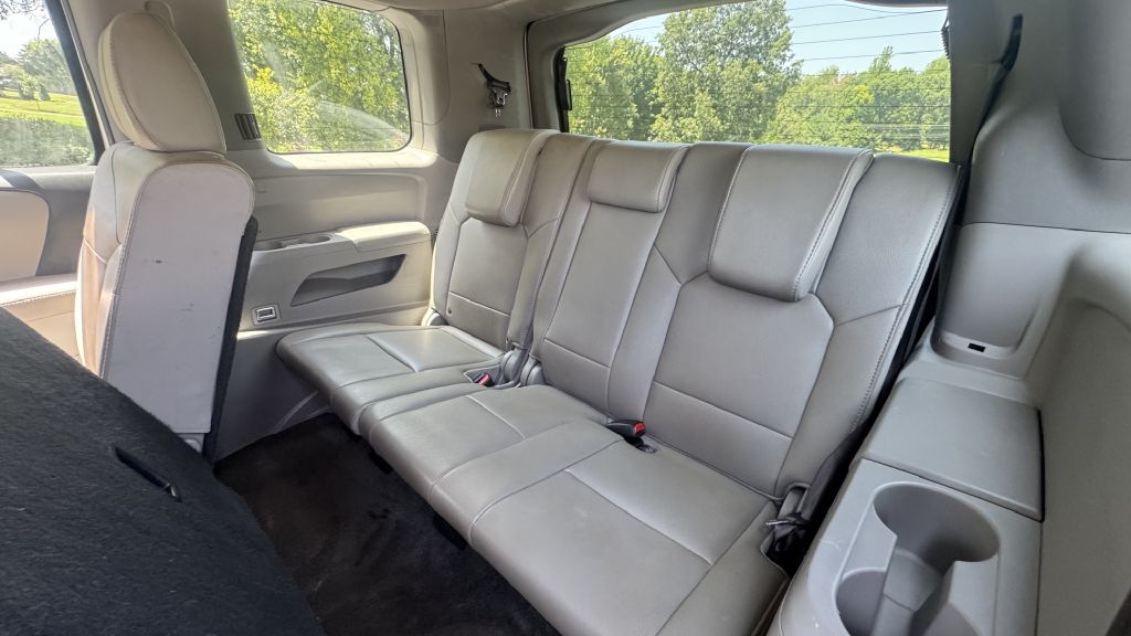 Photo 7 of this HONDA PILOT
