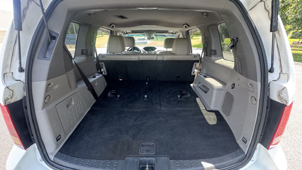Photo 9 of this HONDA PILOT