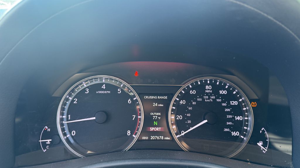 Photo 10 of this LEXUS GS