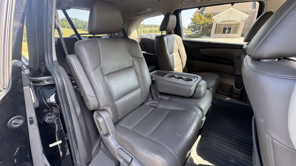 Photo 9 of this HONDA ODYSSEY
