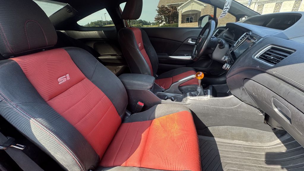 Photo 7 of this HONDA CIVIC