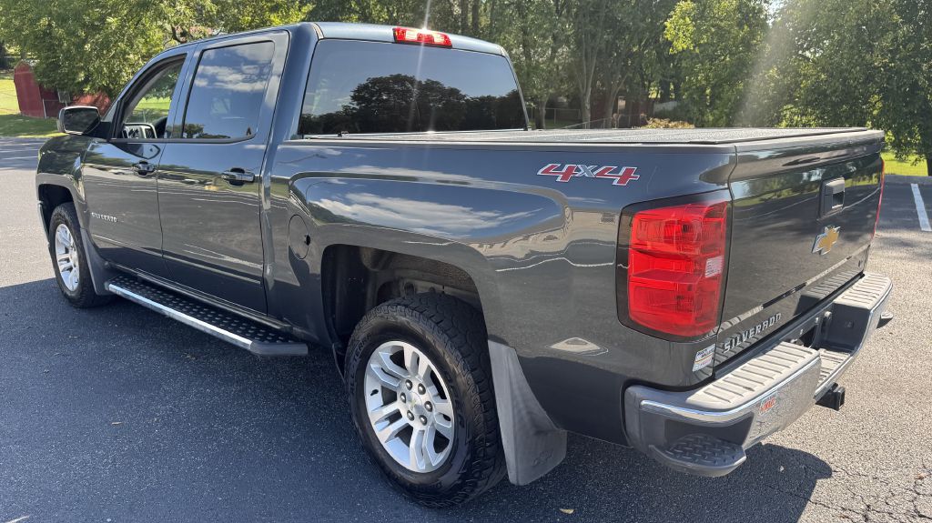 Photo 5 of this CHEVROLET SILVERADO 1500