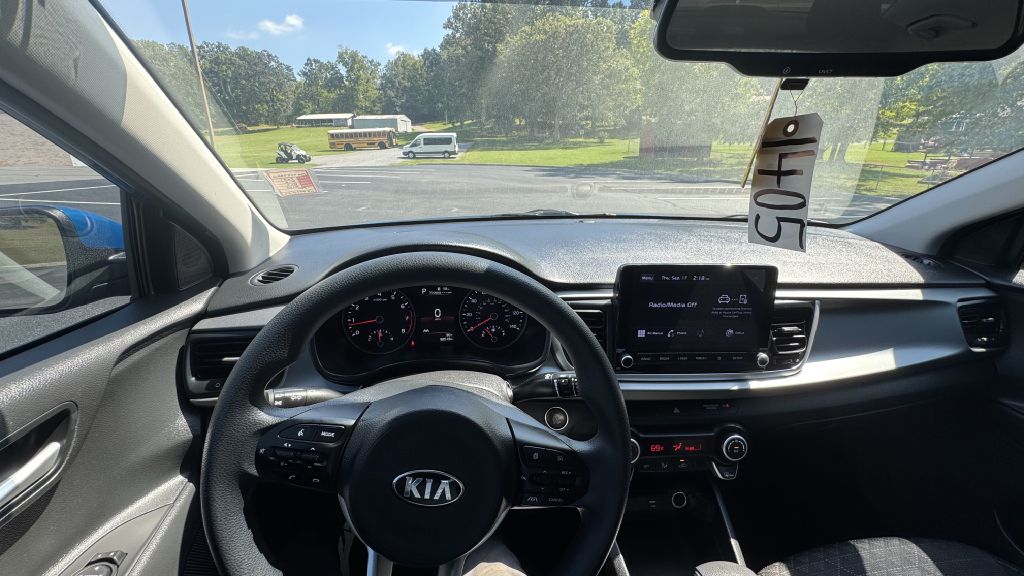 Photo 9 of this KIA RIO