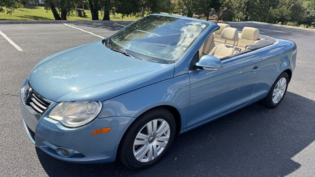 Photo 9 of this VOLKSWAGEN EOS