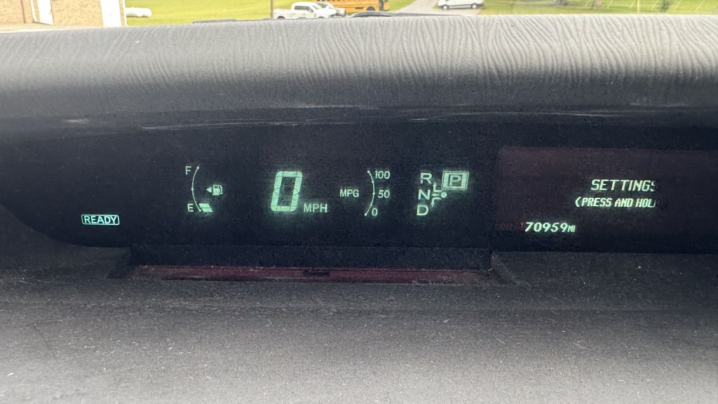 Photo 10 of this TOYOTA PRIUS