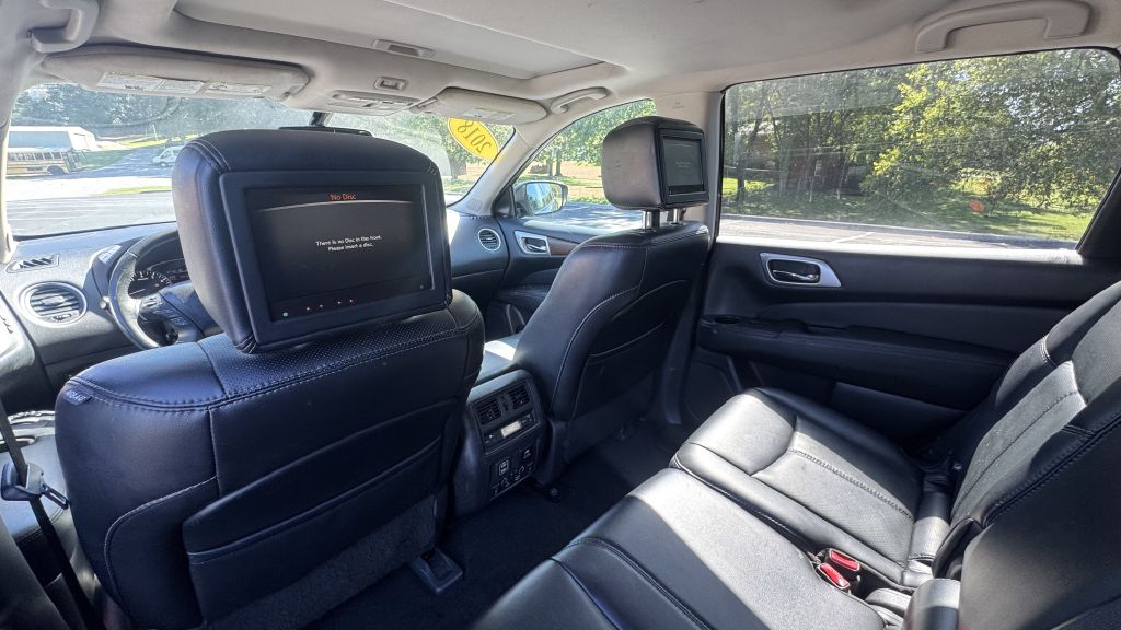 Photo 7 of this NISSAN PATHFINDER