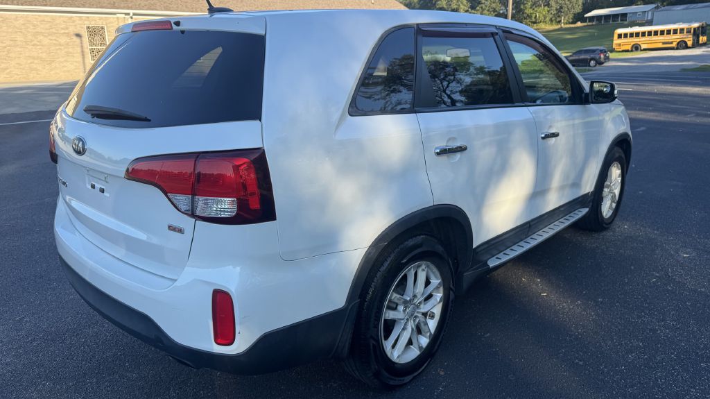 Photo 3 of this KIA SORENTO