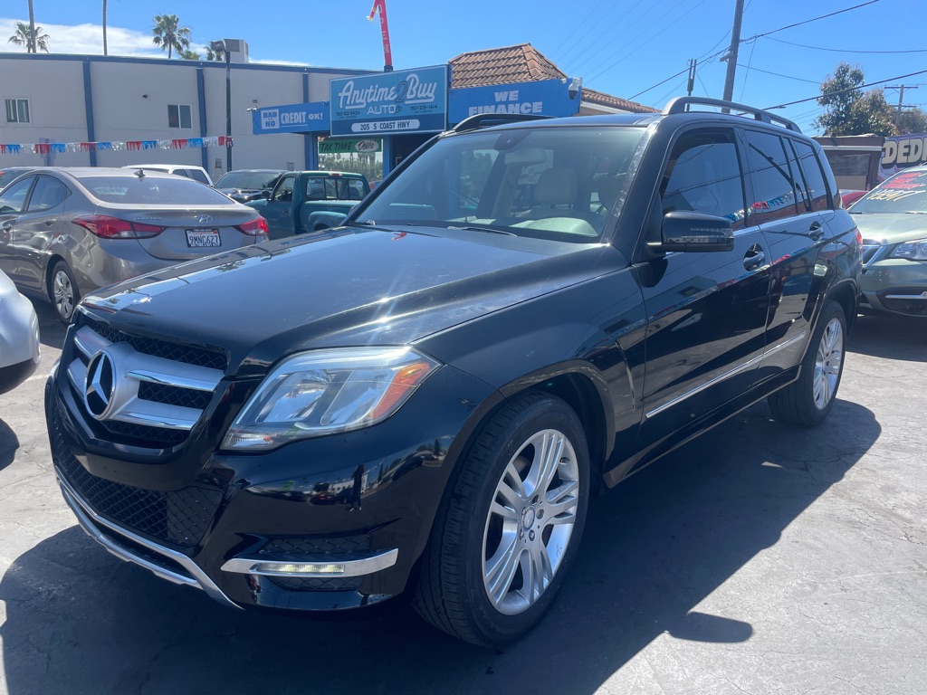 Photo 3 of this MERCEDES-BENZ GLK