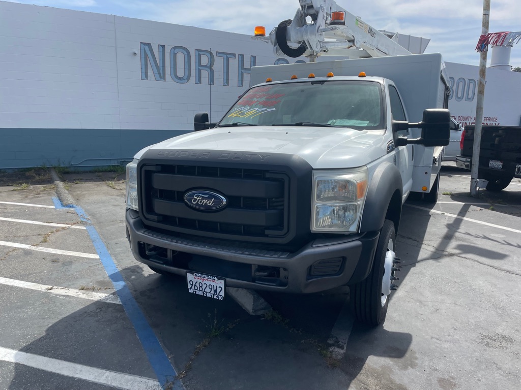 2015 FORD F550