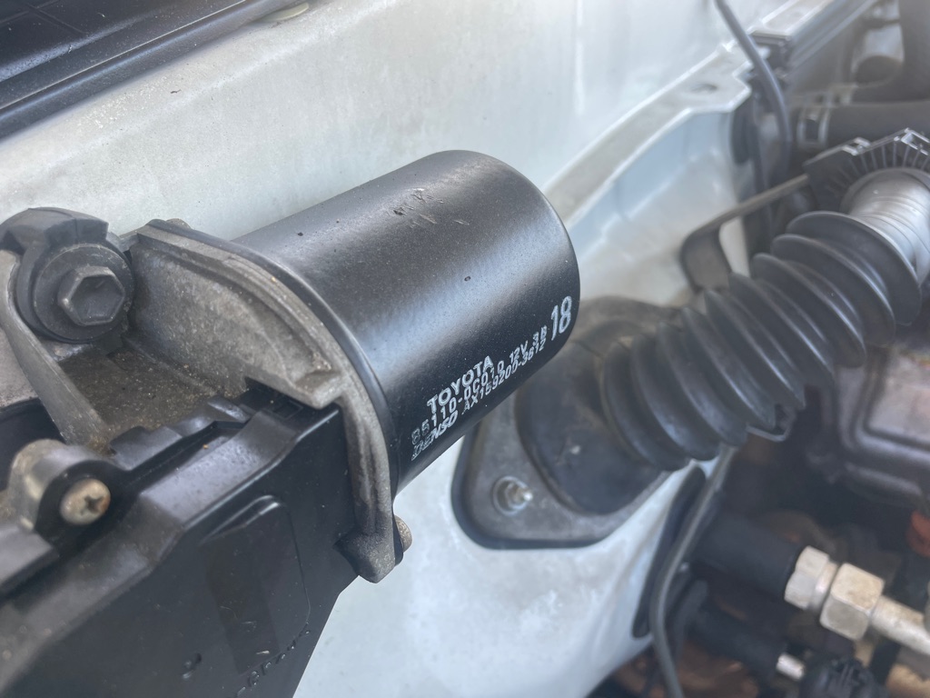 Photo 29 of this TOYOTA TUNDRA