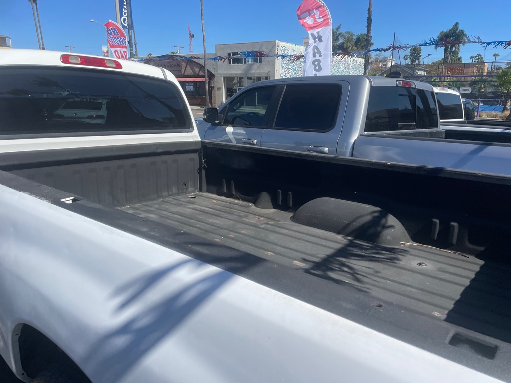 Photo 9 of this TOYOTA TUNDRA
