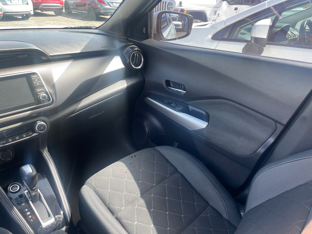 Photo 18 of this NISSAN KICKS