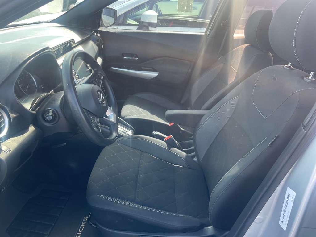 Photo 12 of this NISSAN KICKS