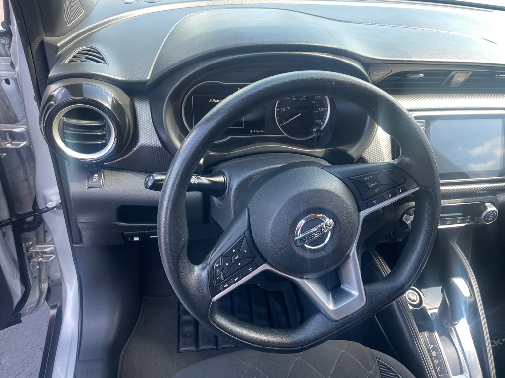Photo 9 of this NISSAN KICKS