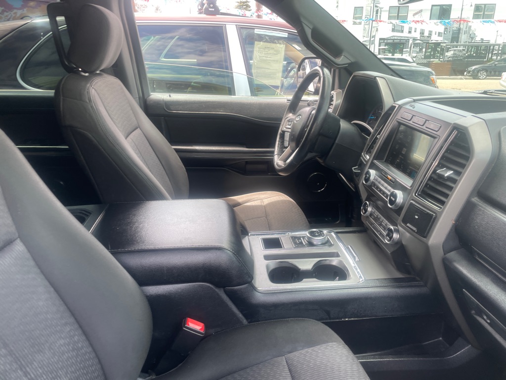 Photo 7 of this FORD EXPEDITION