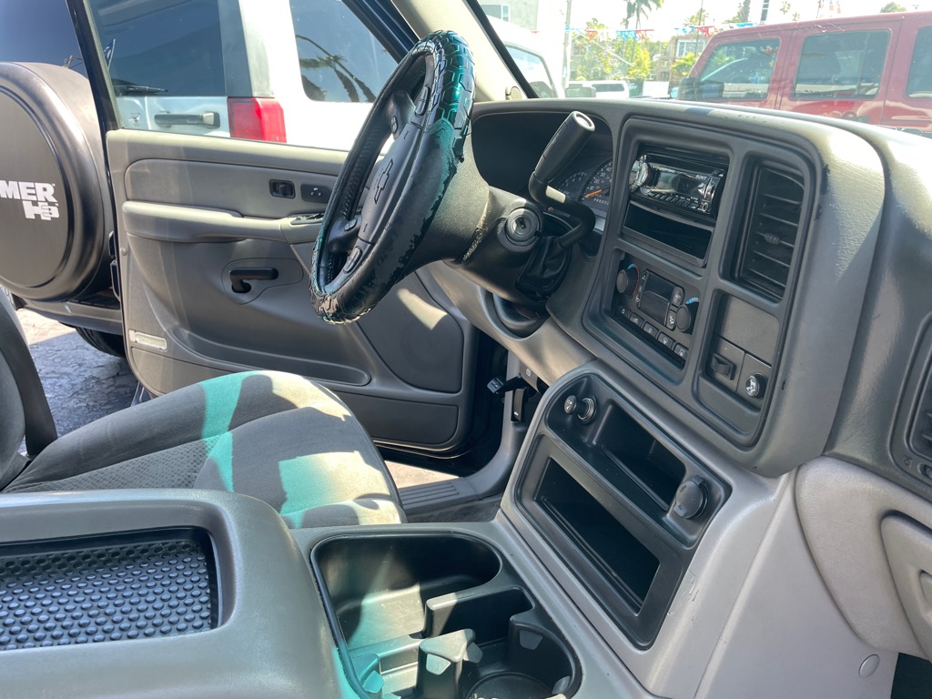 Photo 21 of this CHEVROLET AVALANCHE