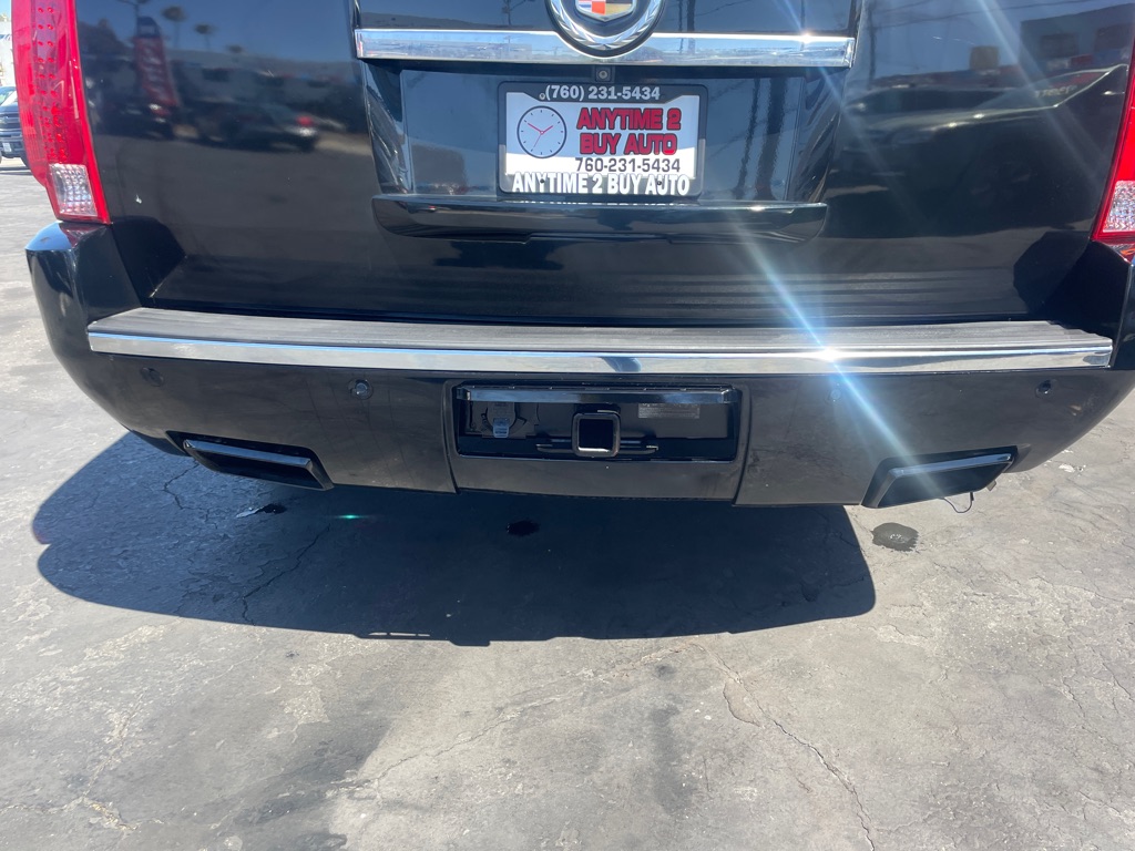 Photo 10 of this CADILLAC ESCALADE