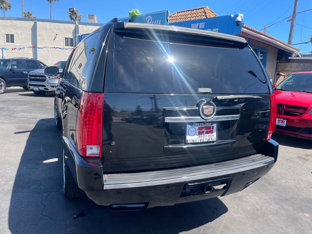 Photo 11 of this CADILLAC ESCALADE
