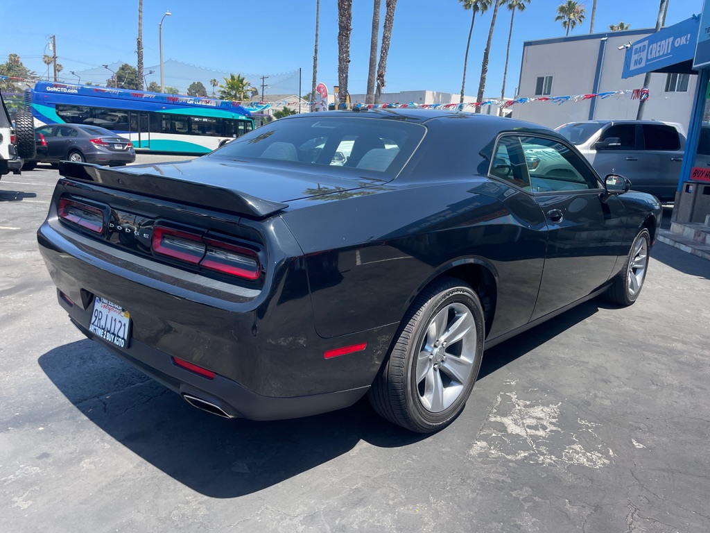 Photo 5 of this DODGE CHALLENGER