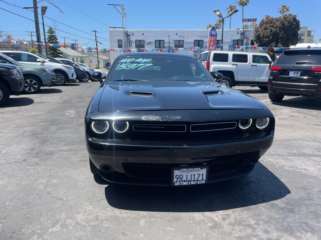 Photo 3 of this DODGE CHALLENGER