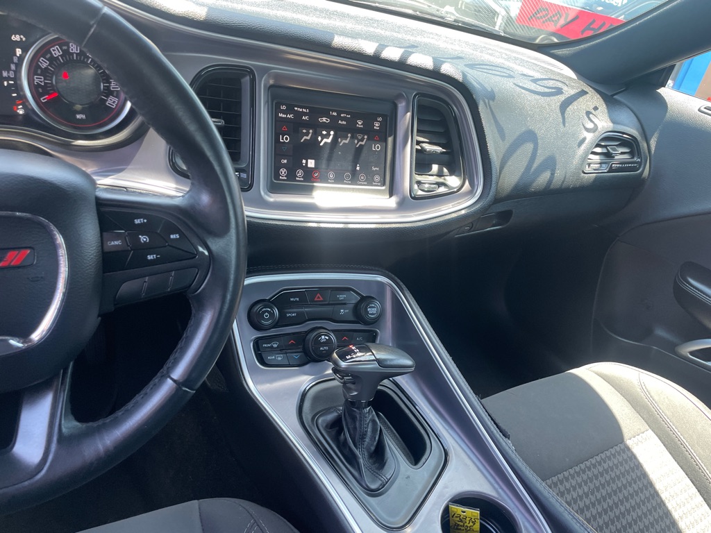 Photo 12 of this DODGE CHALLENGER