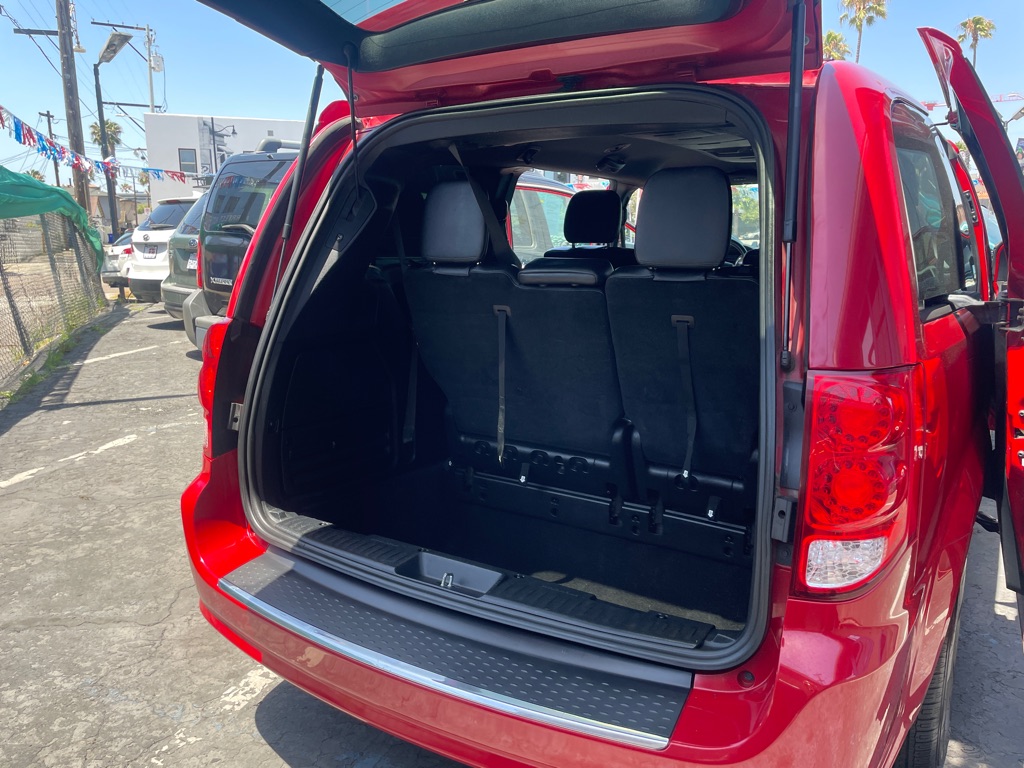 Photo 27 of this DODGE GRAND CARAVAN