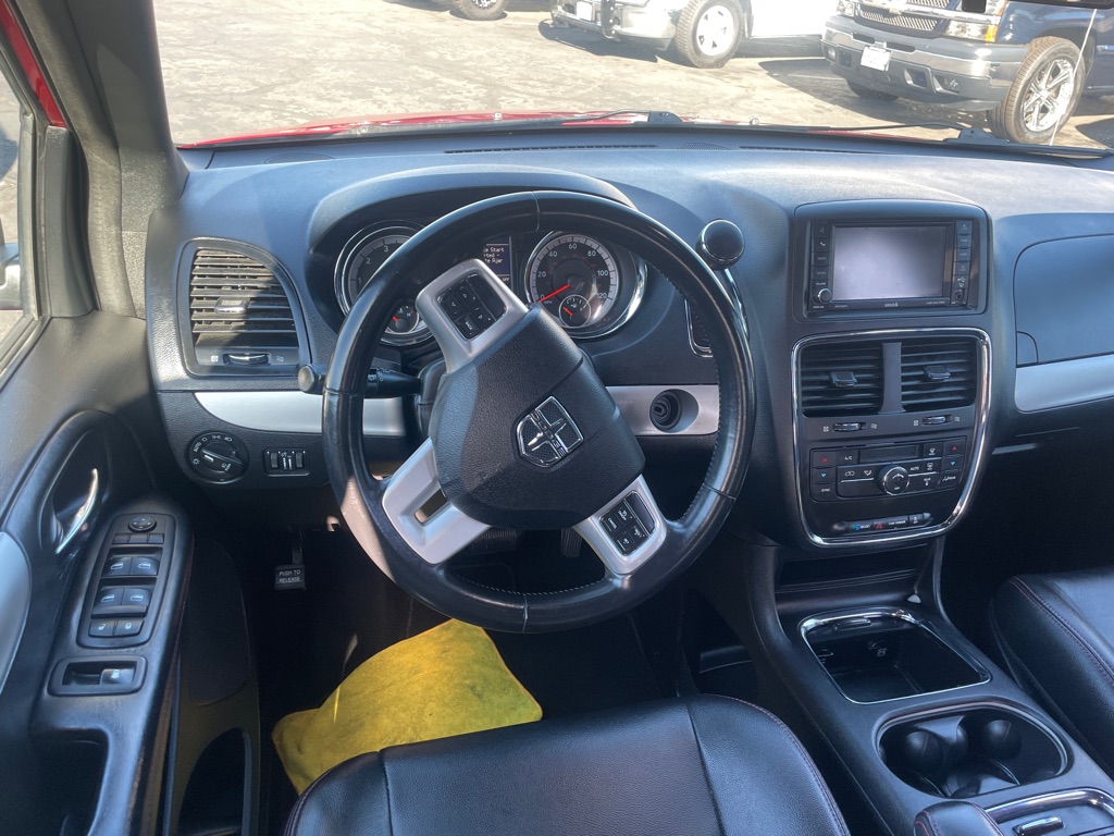 Photo 11 of this DODGE GRAND CARAVAN