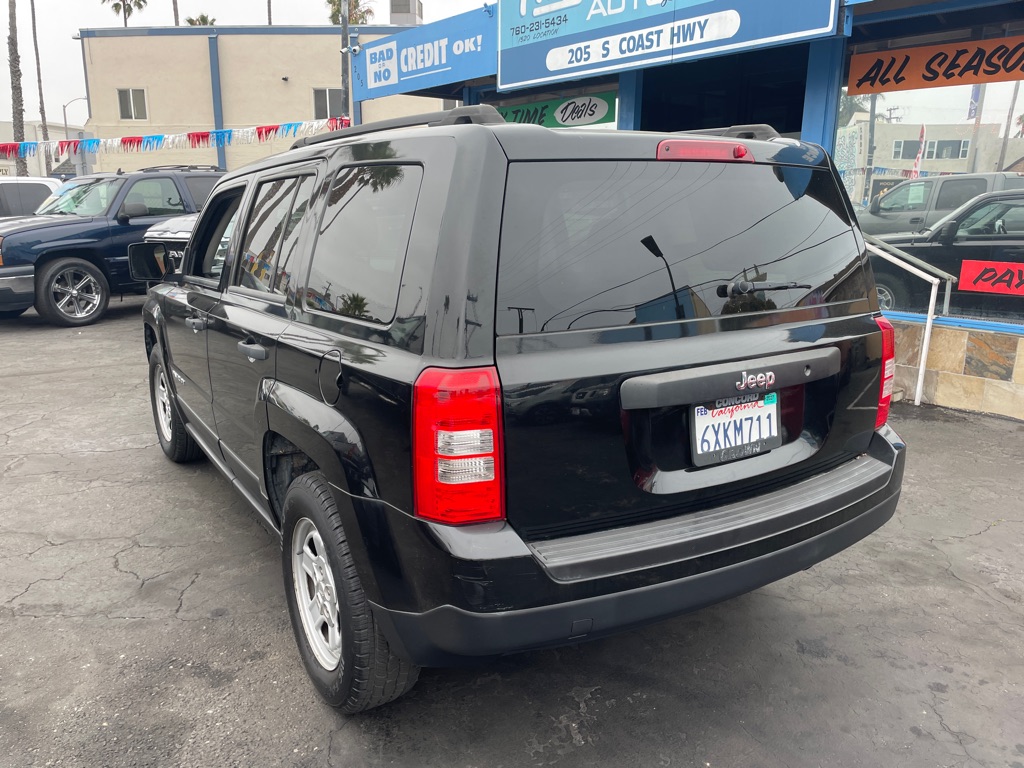 Photo 5 of this JEEP PATRIOT