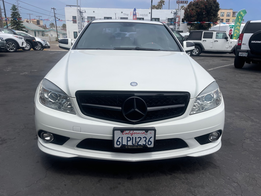 Photo 8 of this MERCEDES-BENZ C-CLASS
