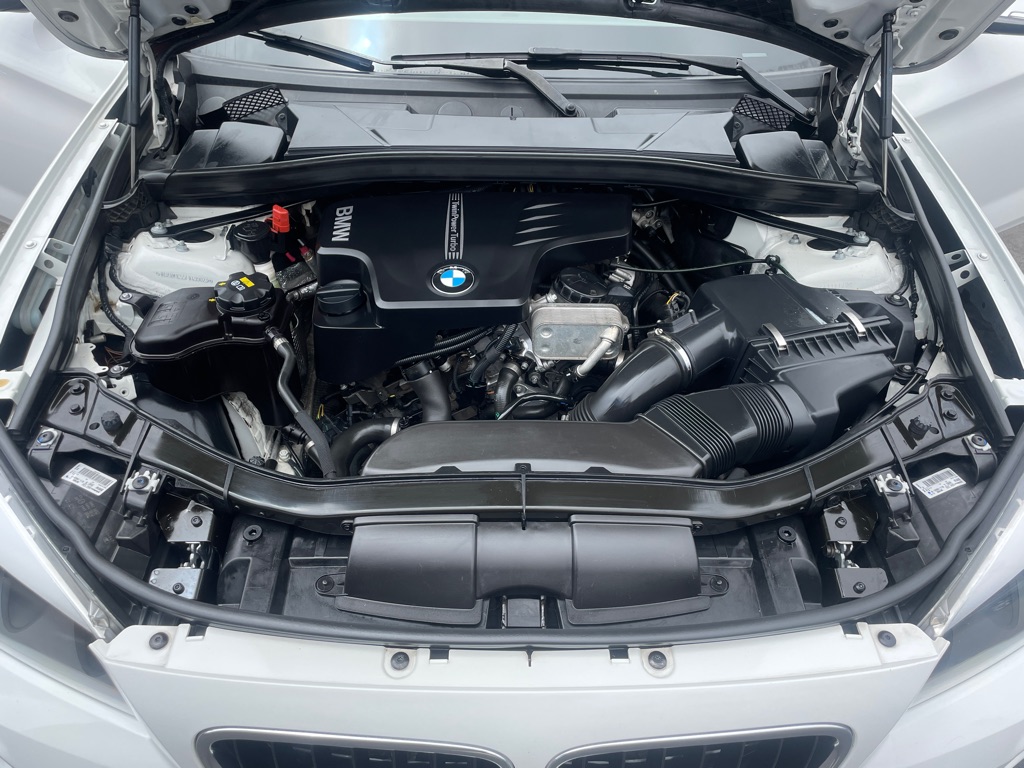 Photo 24 of this BMW X1