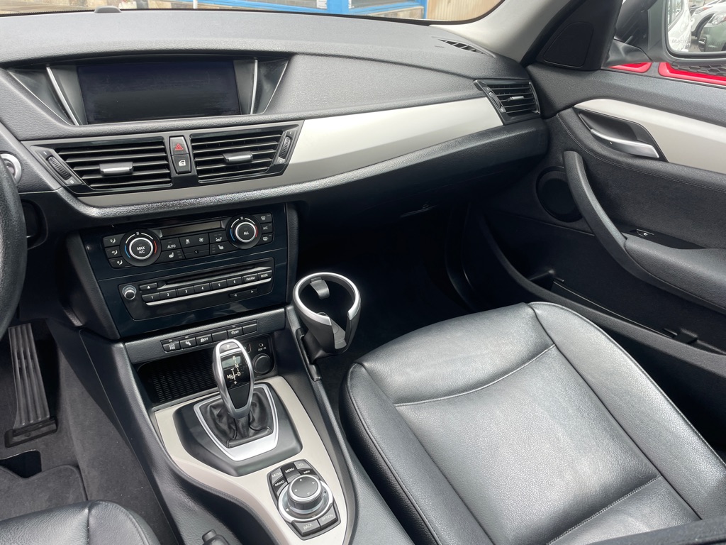 Photo 37 of this BMW X1
