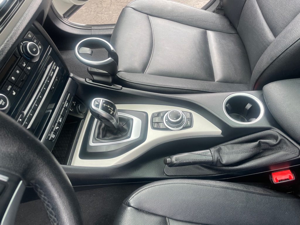 Photo 20 of this BMW X1
