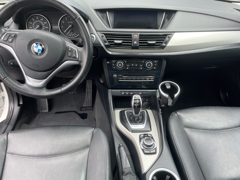 Photo 35 of this BMW X1