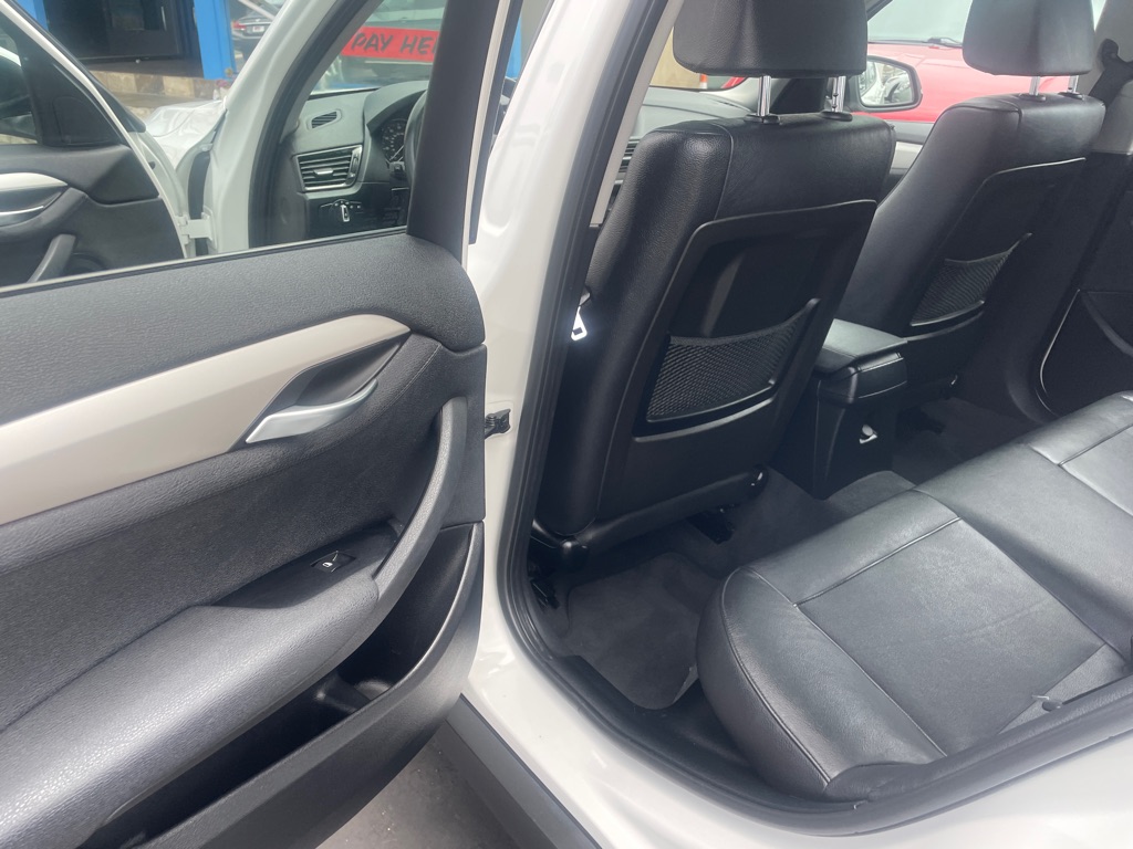 Photo 13 of this BMW X1