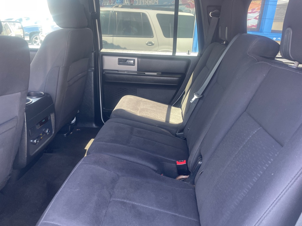 Photo 8 of this FORD EXPEDITION