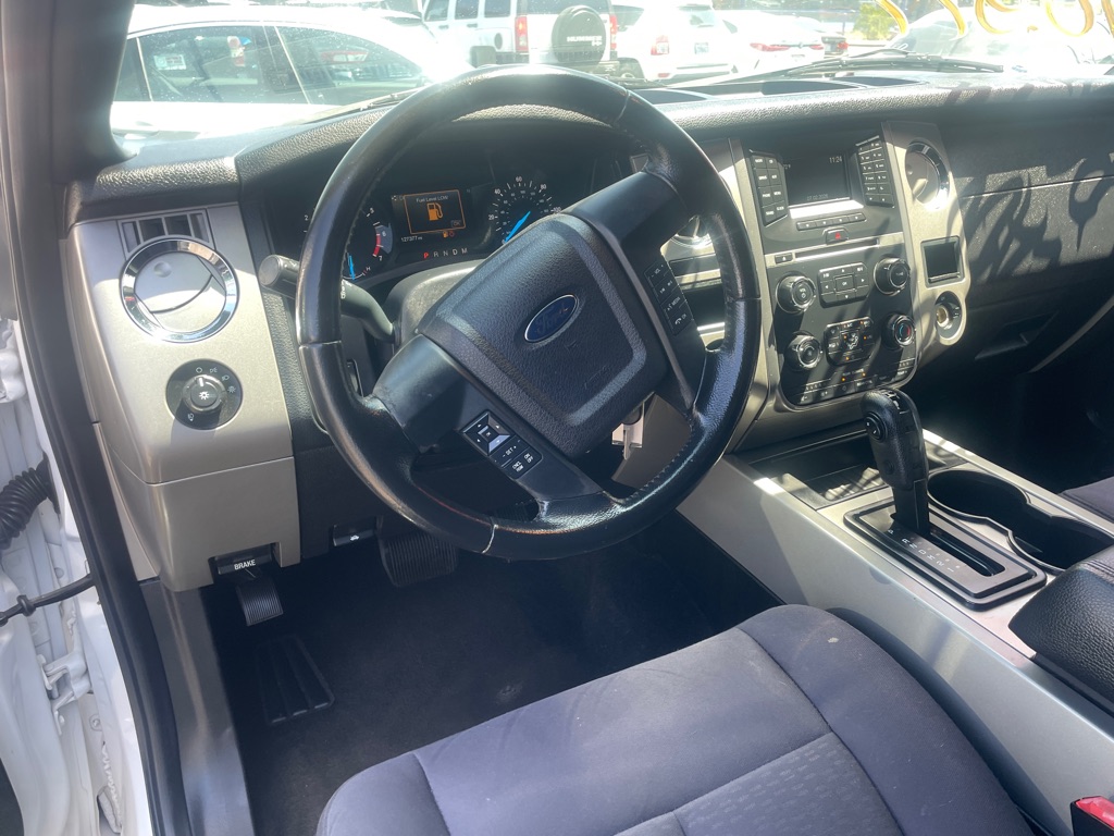 Photo 10 of this FORD EXPEDITION