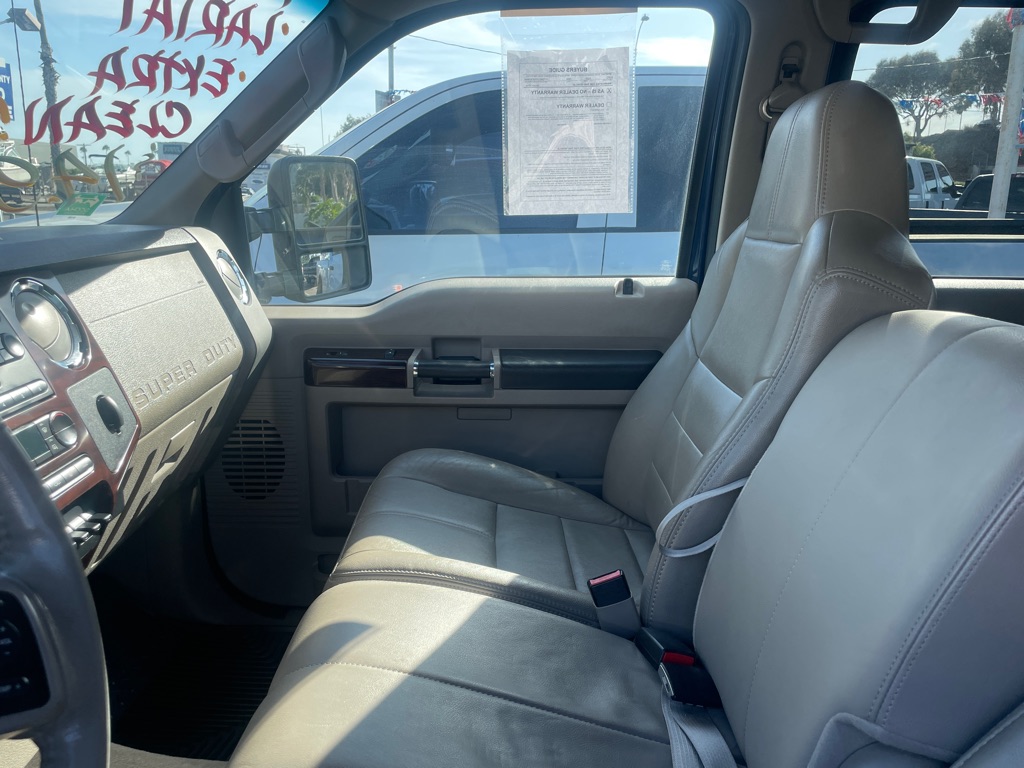 Photo 14 of this FORD F250