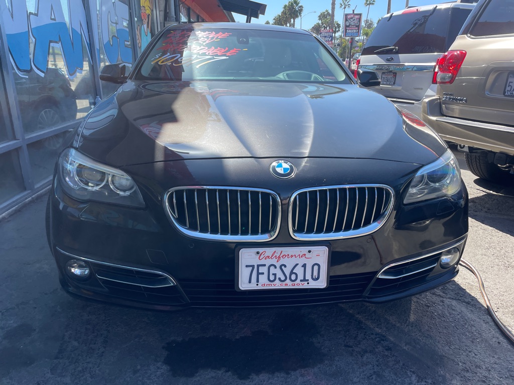 Photo 13 of this BMW 528
