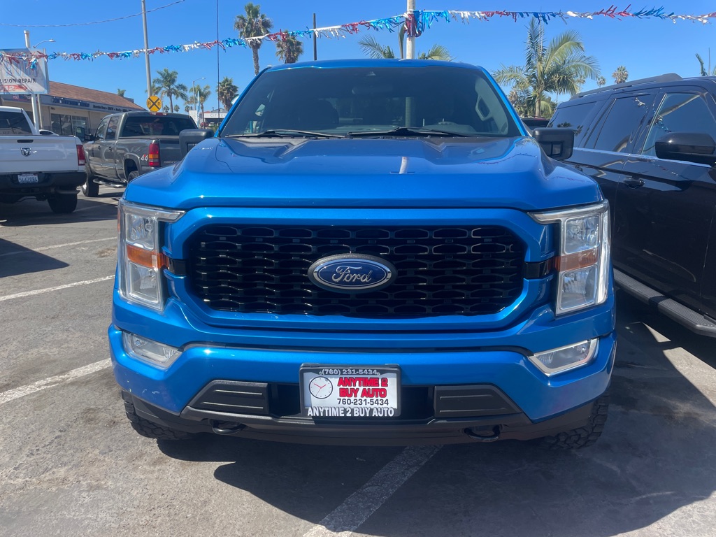 Photo 2 of this FORD F150