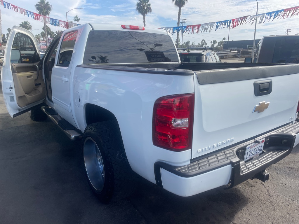 Photo 6 of this CHEVROLET SILVERADO 1500