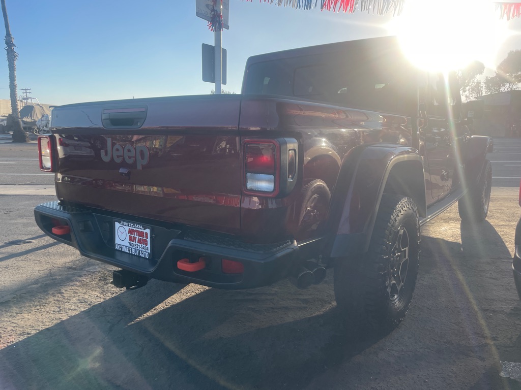 Photo 26 of this JEEP GLADIATOR