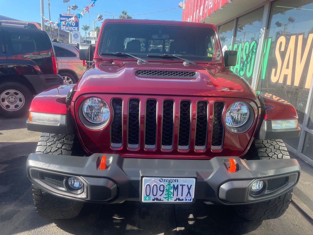 Photo 2 of this JEEP GLADIATOR
