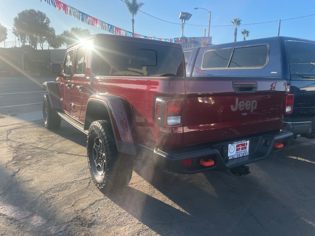 Photo 25 of this JEEP GLADIATOR